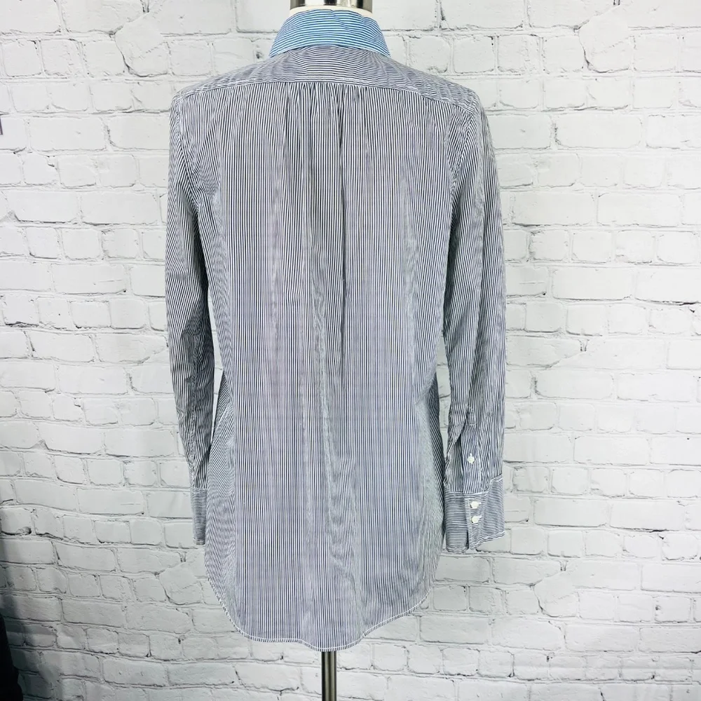 🔥2/$10 |•J. CREW•| Pinstriped 1/2 Button Down Shirt Size 4